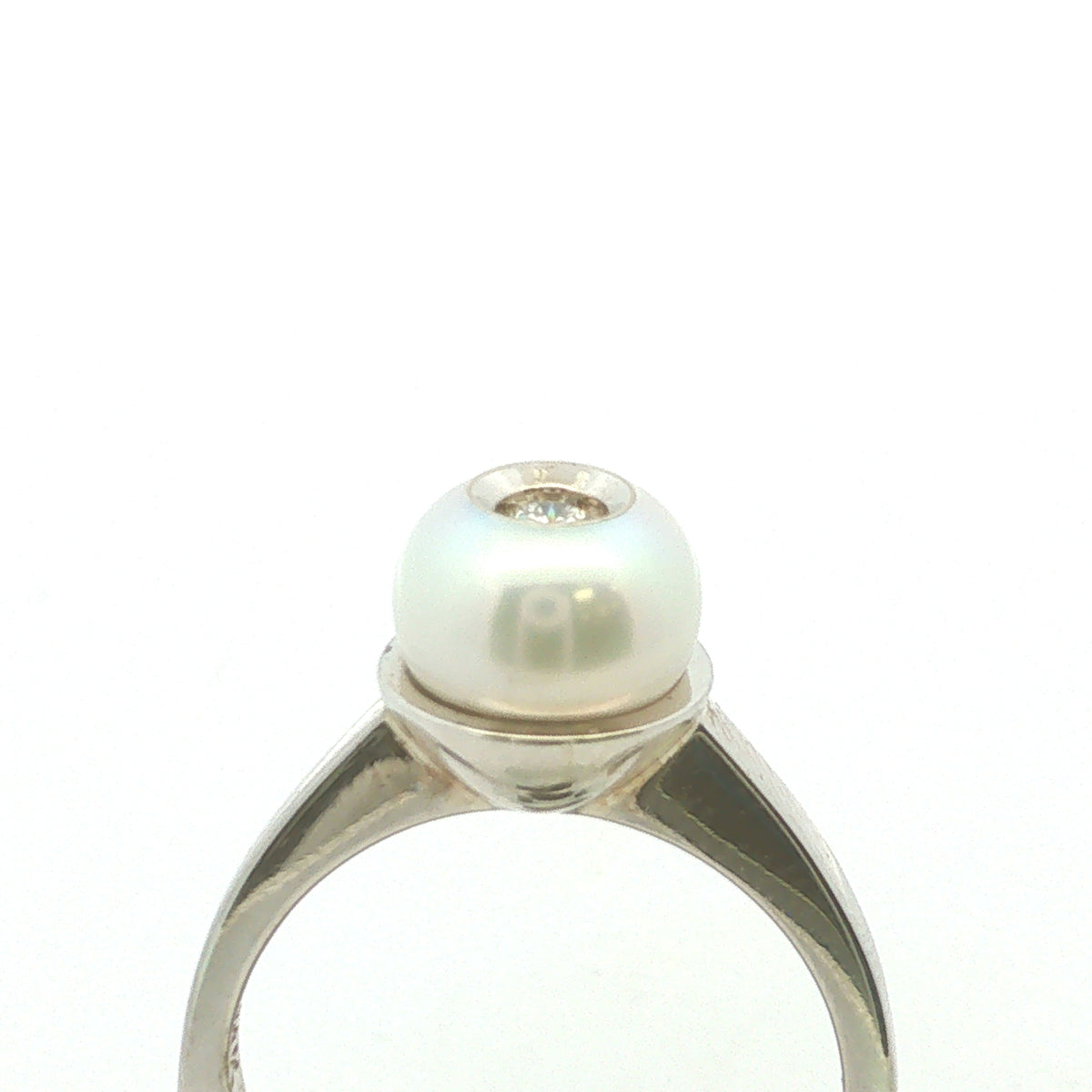 Pearl Ring