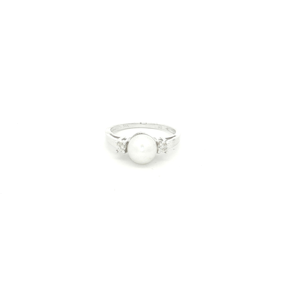Pearl Ring