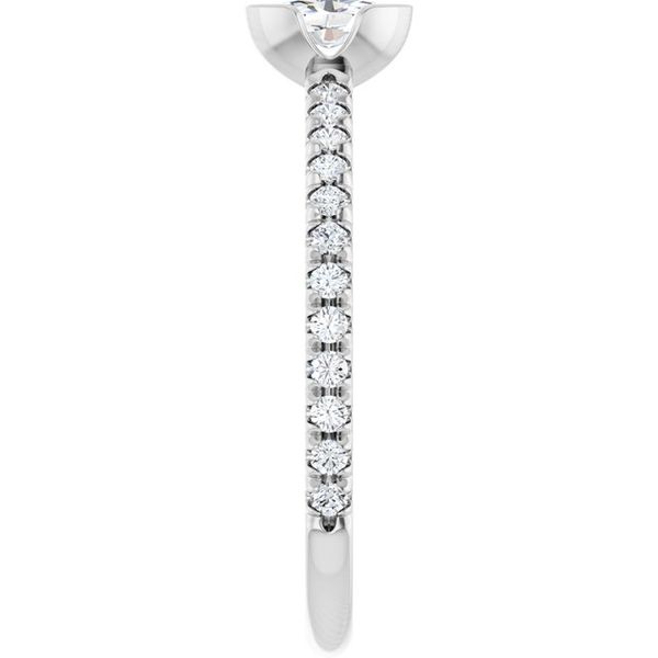 https://cdn.jewelryimages.net/galleries/stuller_inc/CONFIG.11223444_4.jpg?v=17