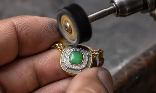 Expert Craftsmanship At JewelSmiths
